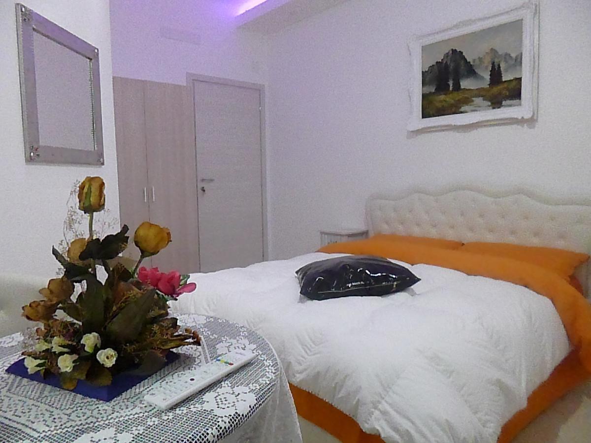 Monaco Rooms Verona Kültér fotó