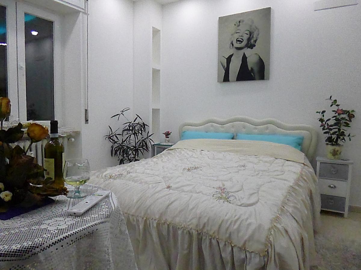 Monaco Rooms Verona Szoba fotó